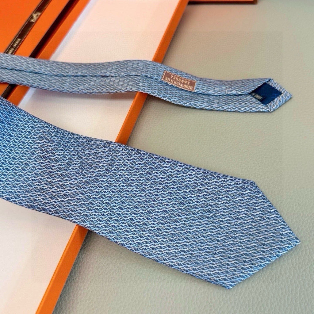 Hermes Style Men's Textured Basketweave Silk Tie