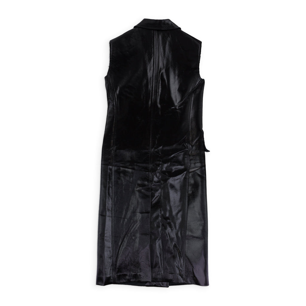 SLEEVELESS BLACK COAT
