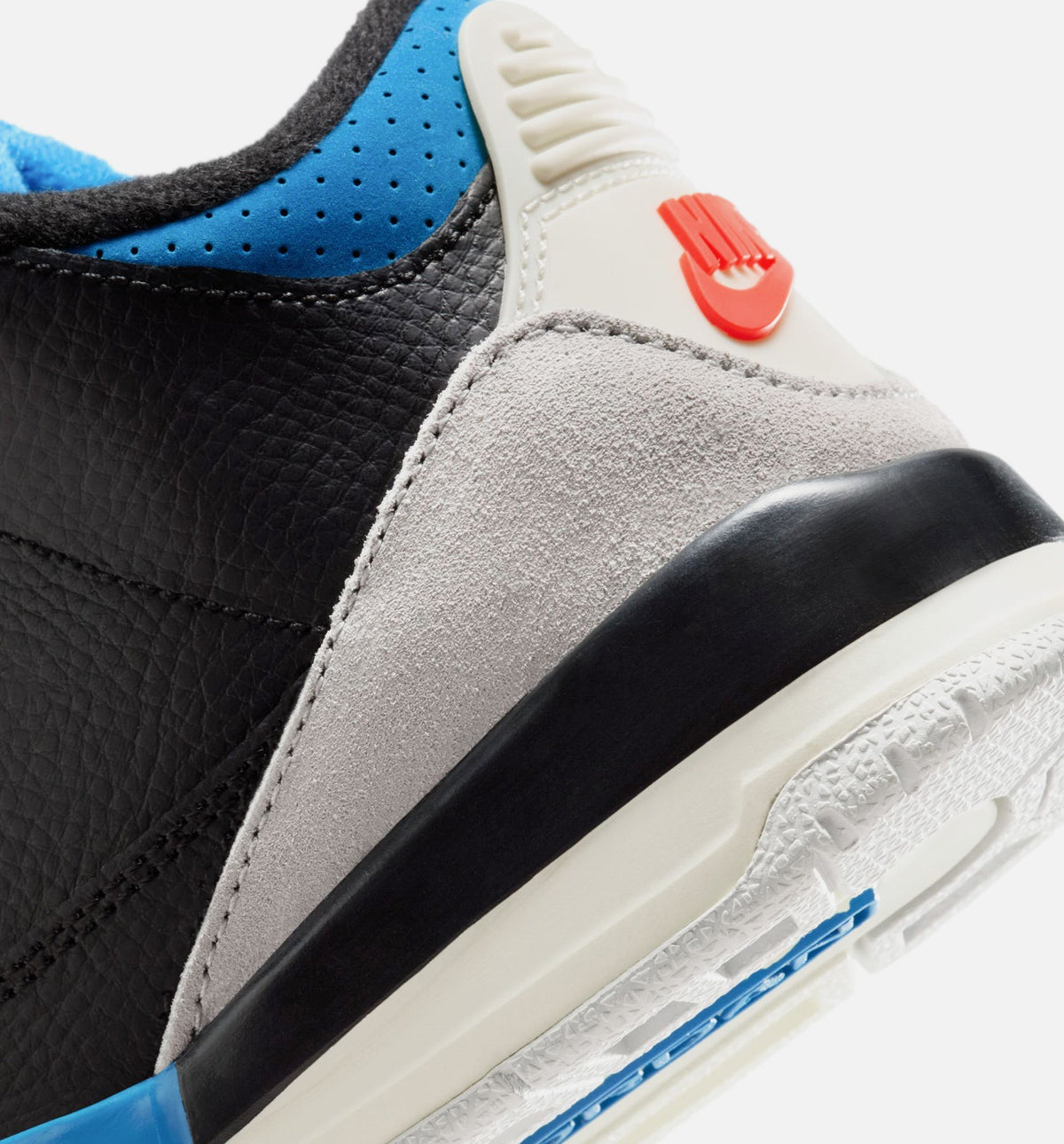 Air Jordan 3 Retro OG Rare Air Preschool Lifestyle Shoe