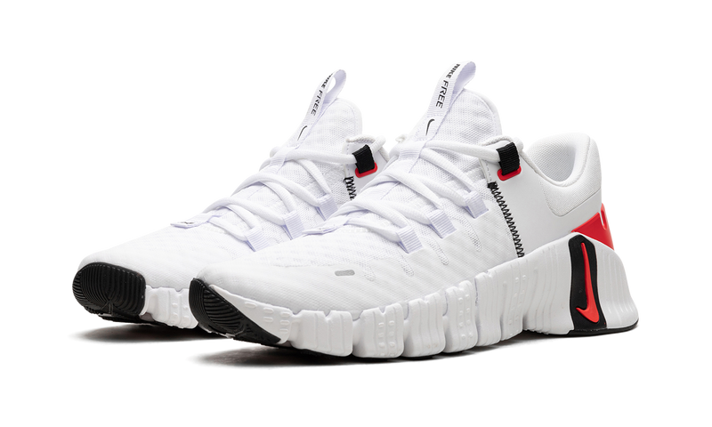 Nike Free Metcon 5 'White & Bright Crimson' – DV3949-100 | Versatile Training Shoe with Free Sole Flexibility & Metcon Stability
