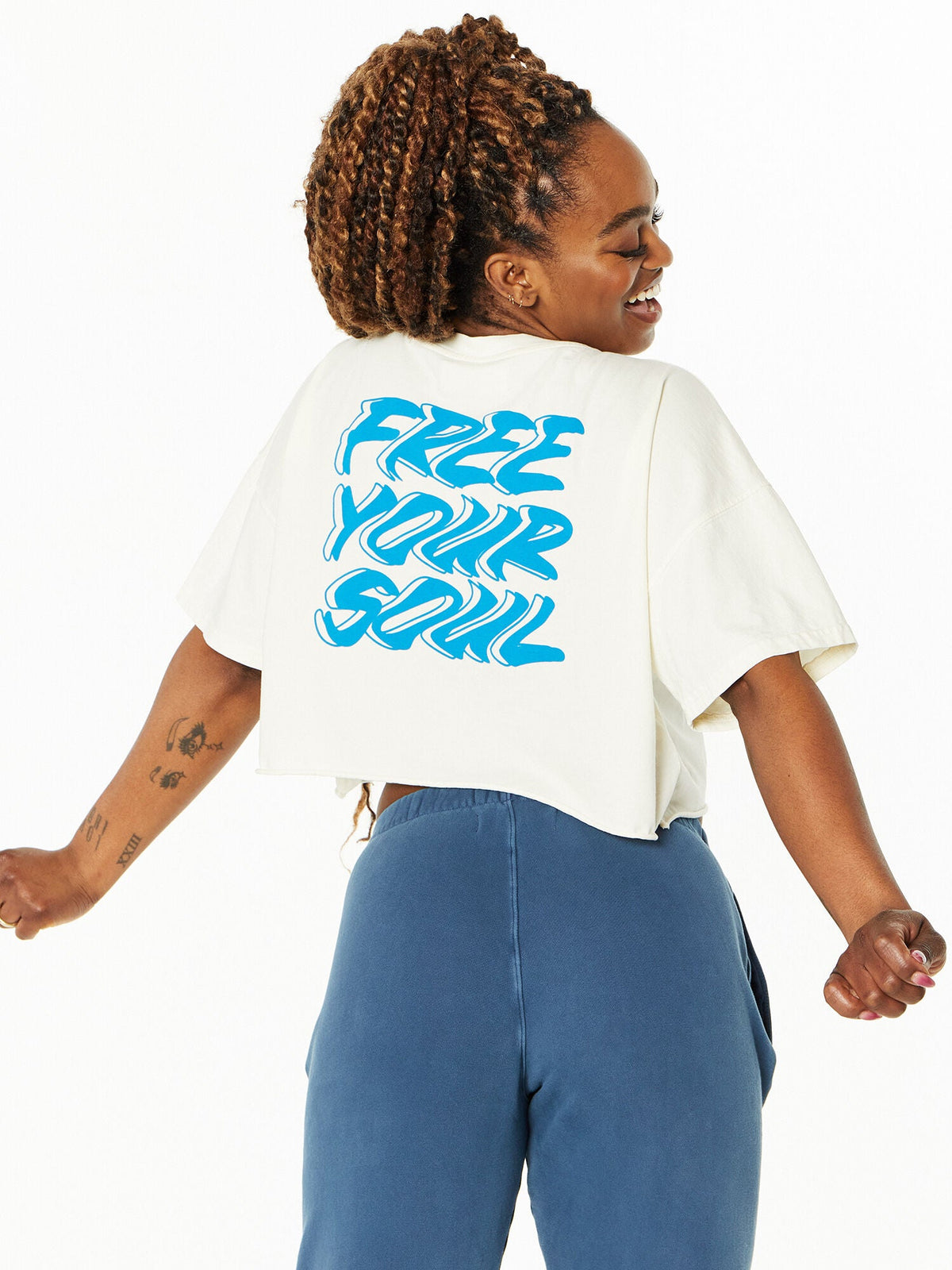 EMILY BOYFRIEND TEE