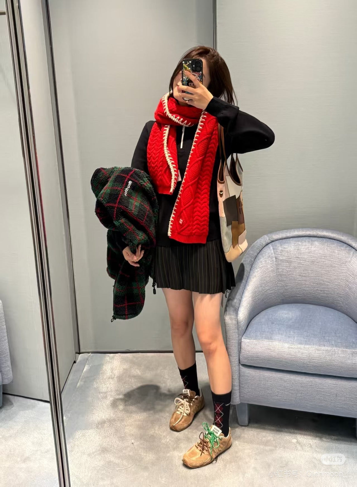 Miu Miu Style Cable-Knit Contrast Stitch Scarf